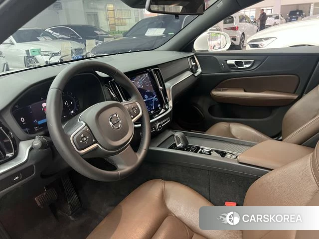 Volvo S60 2026 Белый из Китая, фото 5