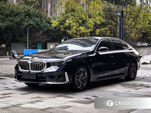 BMW i5 2024 Черный из Китая, фото 5