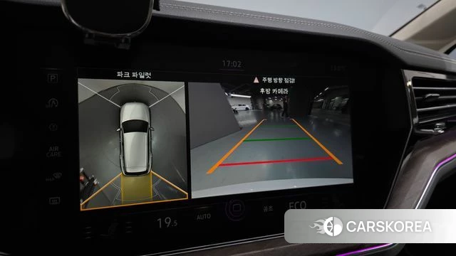 Volkswagen Touareg 3rd generation 2023 Белый из Кореи, фото 5