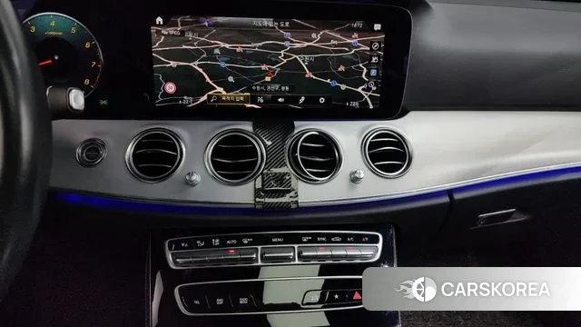 Mercedes-Benz E-Class W213 2020 Белый из Кореи, фото 5