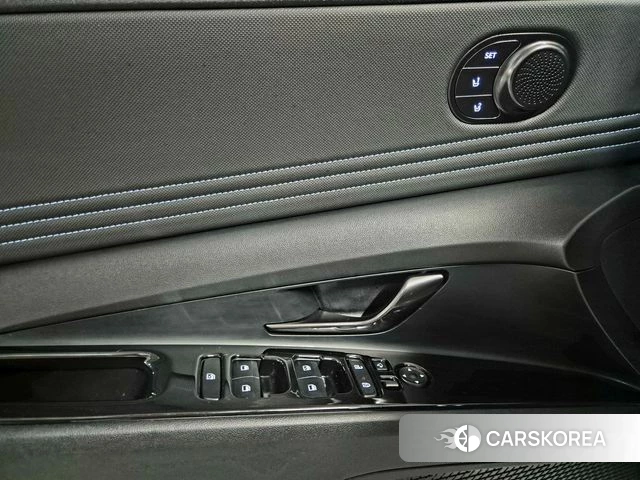 Hyundai Avante (CN7) 2021 Белый из Кореи, фото 5