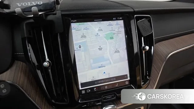 Volvo XC60 second Generation 2022 Белый из Кореи, фото 5