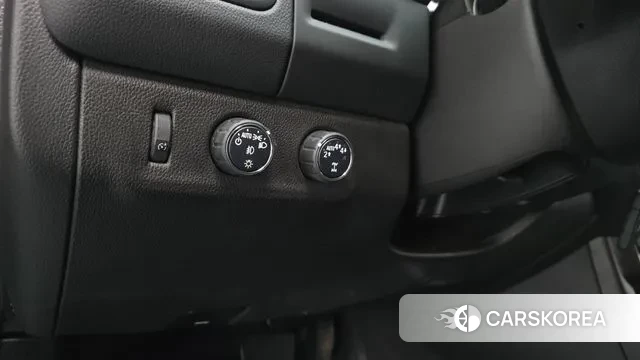 Chevrolet (GM Daewoo) Colorado 2020 Серый из Кореи, фото 5