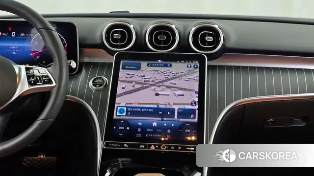 Mercedes-Benz C-Class W206 2024 Белый из Кореи, фото 5