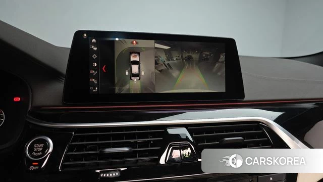 BMW 5 Series (G30) 2019 Белый из Кореи, фото 5