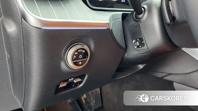 Mercedes-Benz C-Class W206 2025 Черный из Кореи, фото 5