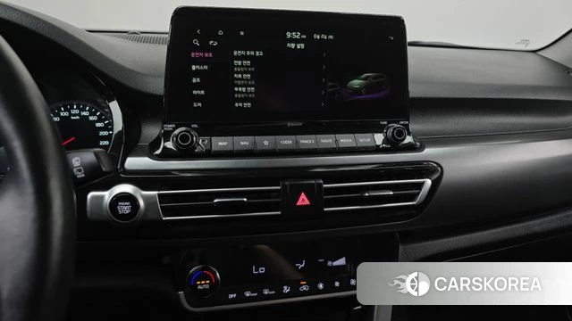 Kia Seltos 2022 Белый из Кореи, фото 5