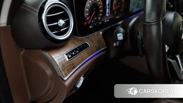 Mercedes-Benz E-Class W213 2019 Белый из Кореи, фото 5