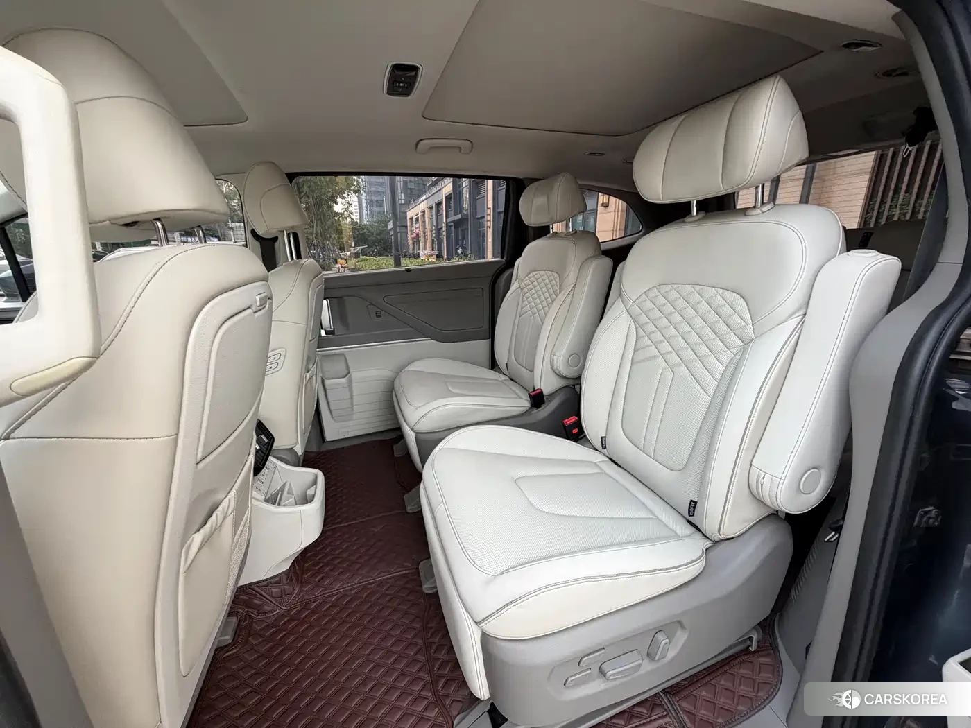 Hyundai Custo 2022 Silver/gray из Китая, фото 5