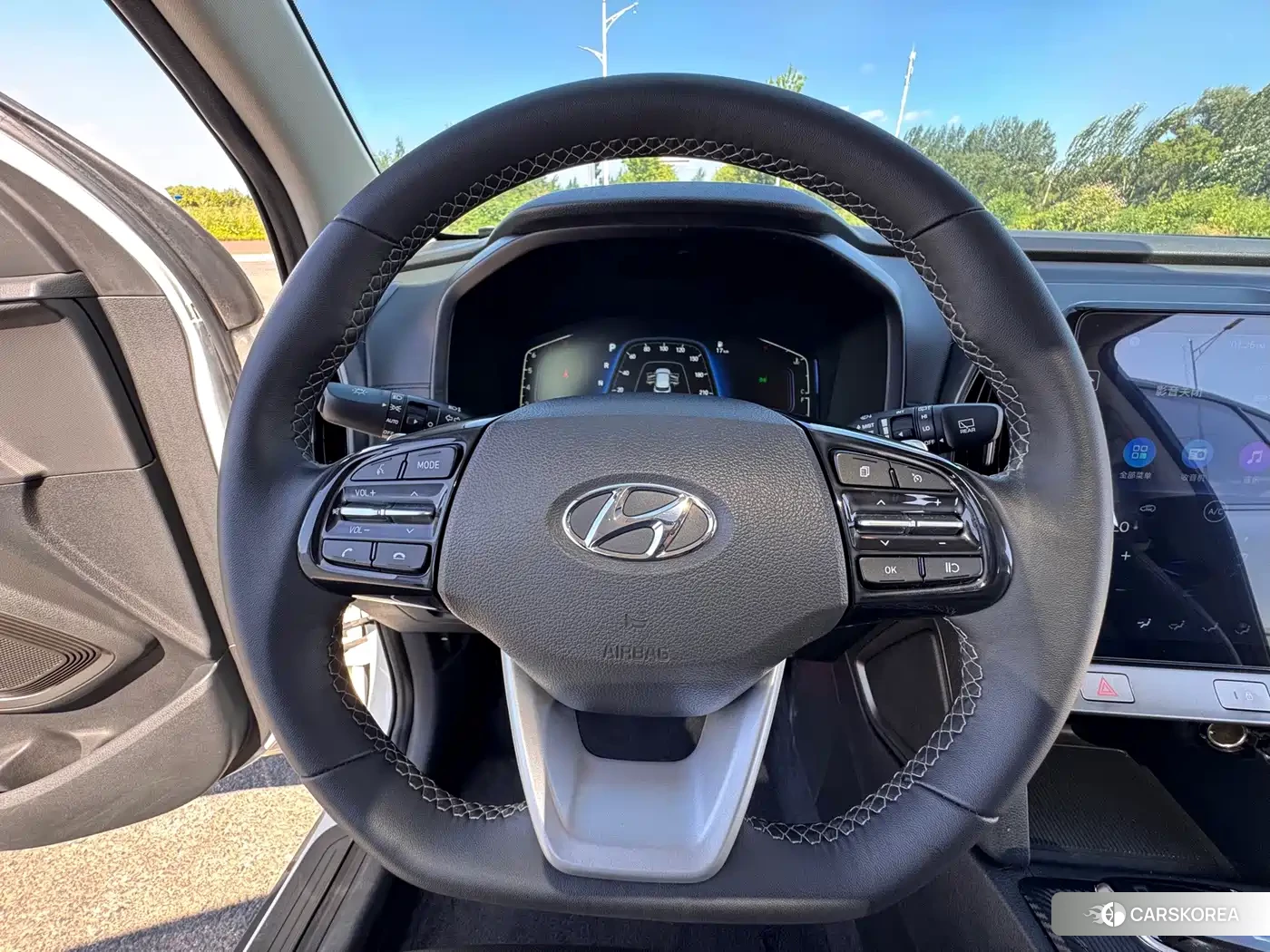 Hyundai ix35 2022 Белый из Китая, фото 5