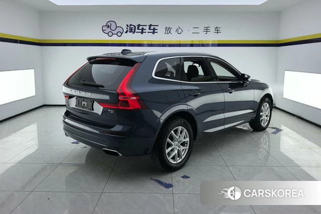 Volvo XC60 2018 Синий из Китая, фото 5