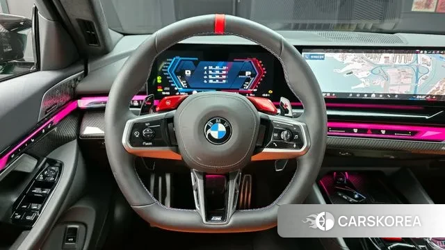 BMW M5 (G90) 2025 Зеленый из Кореи, фото 5