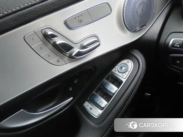 Mercedes-Benz GLC-Class X253 2018 Белый из Кореи, фото 5