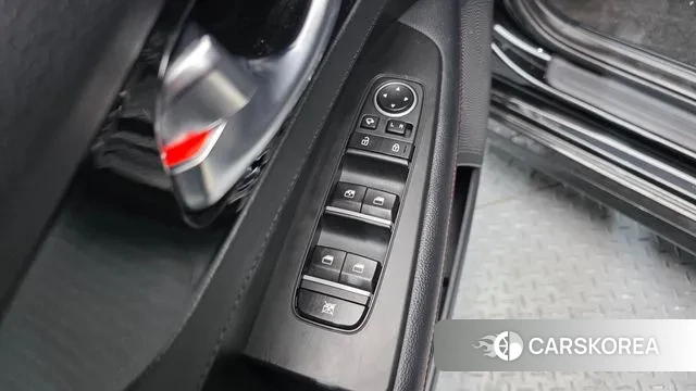 Kia The New K3 2nd generation 2024 Черный из Кореи, фото 5