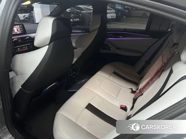 BMW M5 (F90) 2023 Серебристо-серый из Кореи, фото 5