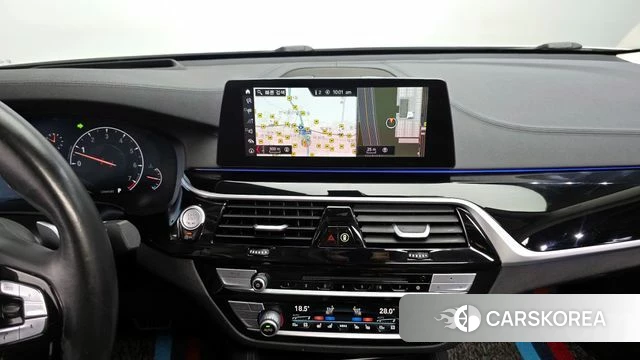 BMW 6 Series GT (G32) 2019 Белый из Кореи, фото 5