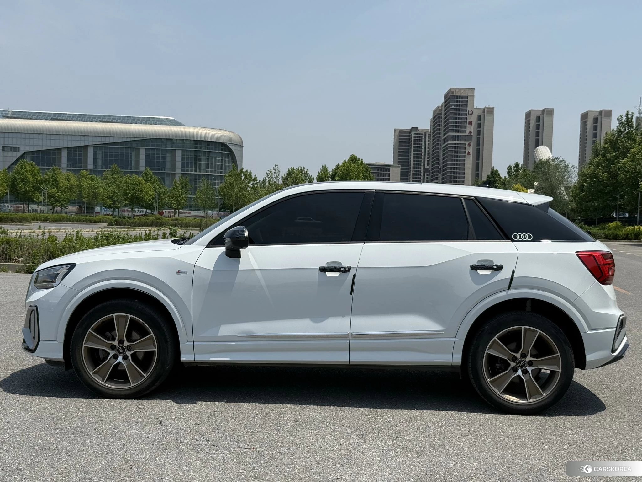 Audi Q2L 2021 Белый из Китая, фото 5