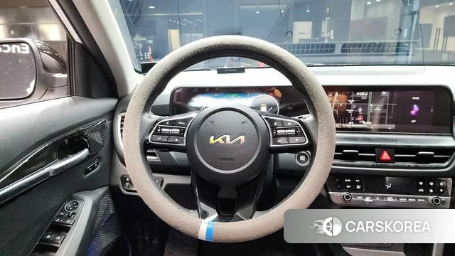 Kia The New Seltos 2023 Белый из Кореи, фото 5