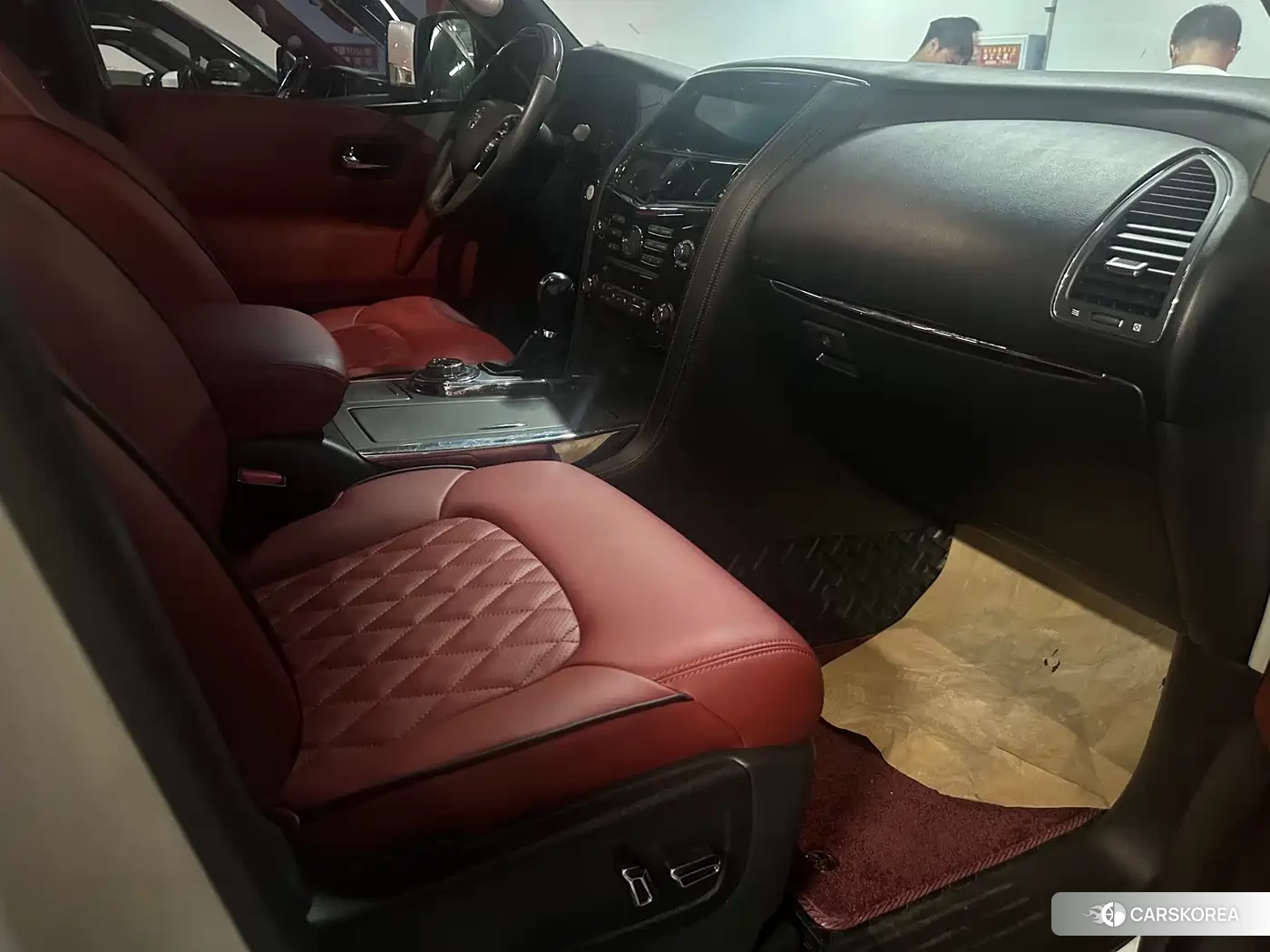 Nissan Patrol 2020 Белый из Китая, фото 5