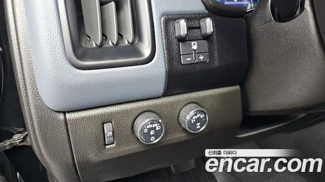 Chevrolet (GM Daewoo) Real New Colorado 2022 Черный из Кореи, фото 5