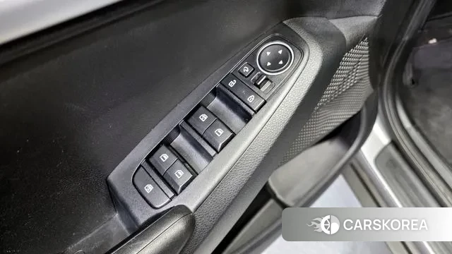 Kia Seltos 2020 Серый из Кореи, фото 5