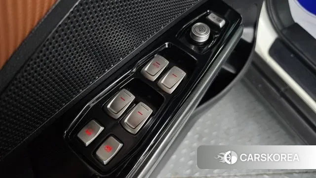 Ssangyong Tivoli Armor 2019 Белый из Кореи, фото 5