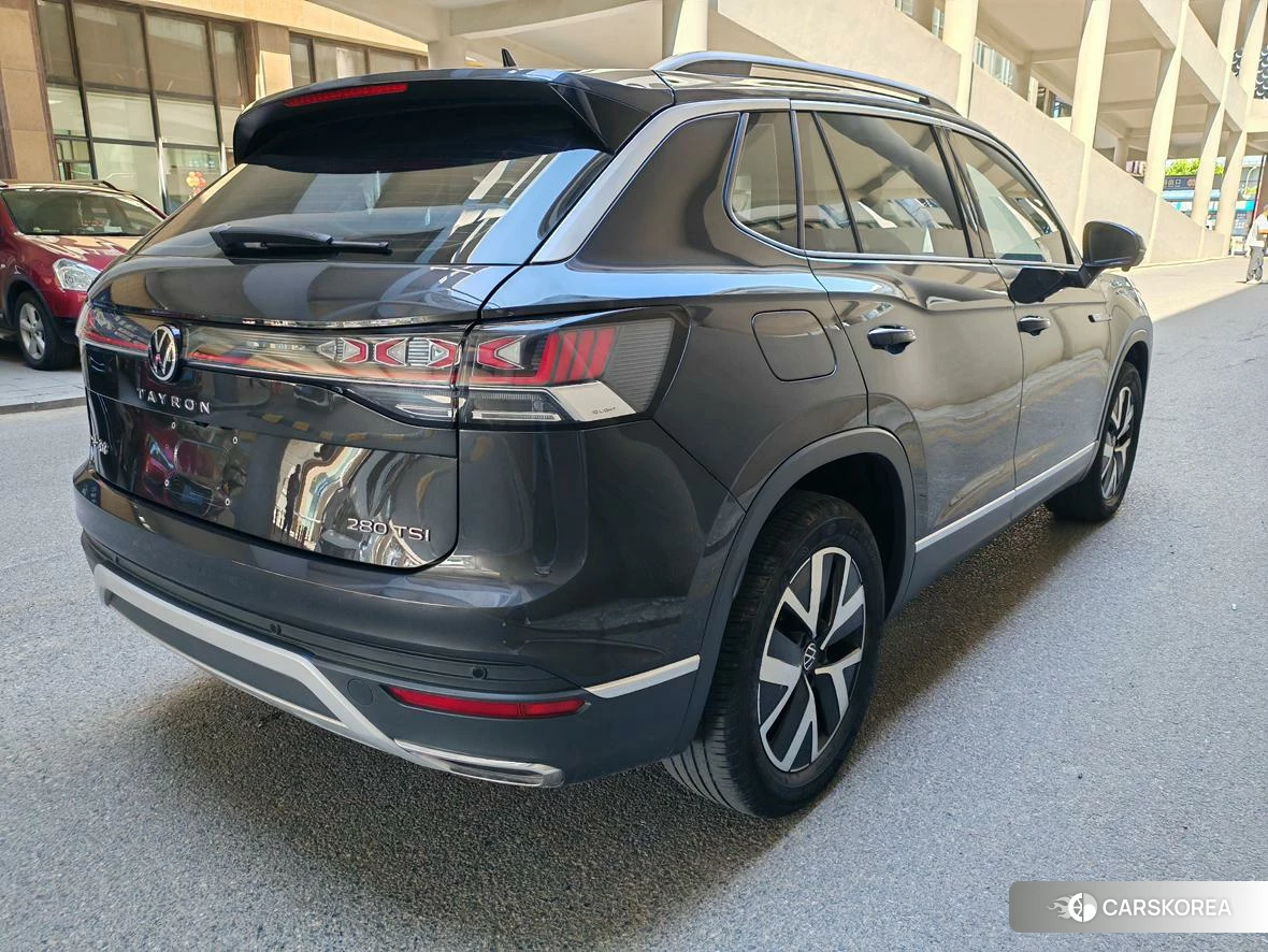 Volkswagen Tanyue 2022 Темно-серый из Китая, фото 5