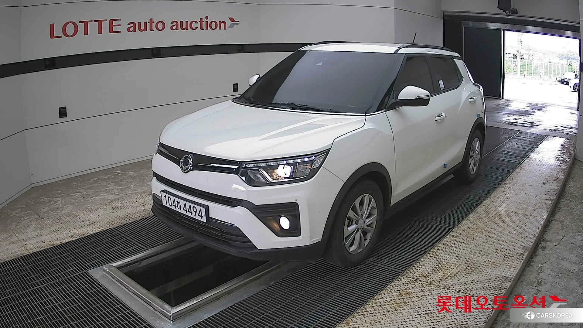 SsangYong Tivoli 2021 Grand White из Кореи, фото 5