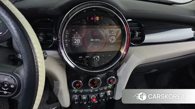 Mini Cooper S 2022 Жемчужный цвет из Кореи, фото 5