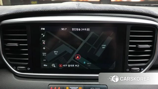 Kia Sportage The Bold 2021 Черный из Кореи, фото 5