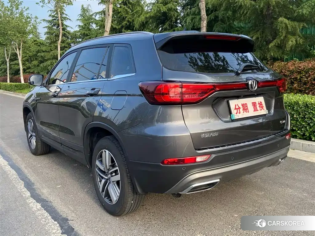 Chang'an CS75 2025 Silver/gray из Китая, фото 5