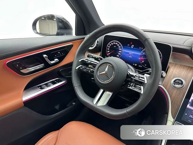Mercedes-Benz GLC id 3902303 из Китая 5
