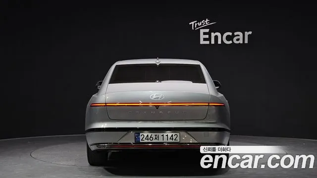 Hyundai Grandeur (GN7) 2023 Серебристо-серый из Кореи, фото 5