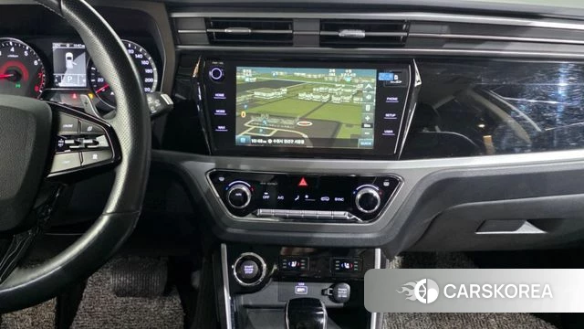Ssangyong Beautiful Korando 2021 Серебристо-серый из Кореи, фото 5