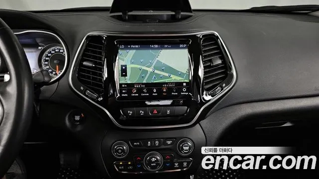 Jeep Cherokee (KL) 2021 Серебристо-серый из Кореи, фото 5