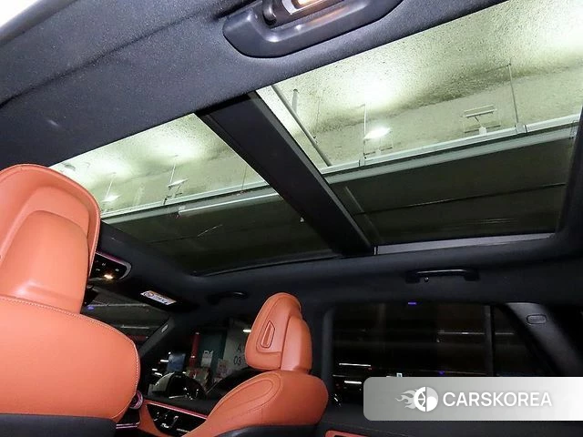 Mercedes-Benz GLC-Class X254 2024 Белый из Кореи, фото 5