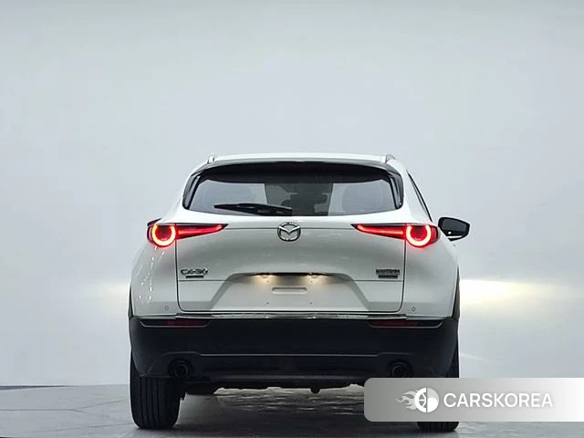 Mazda CX-30 2021 Белый из Китая, фото 5