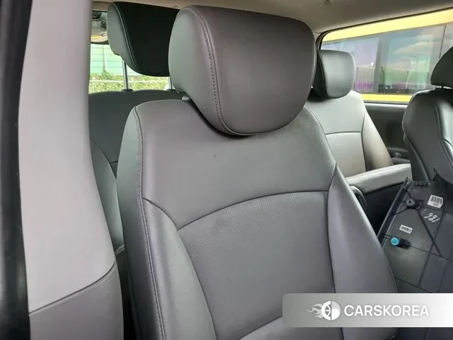 Hyundai The New Grand Starex 2019 Желтый из Кореи, фото 5