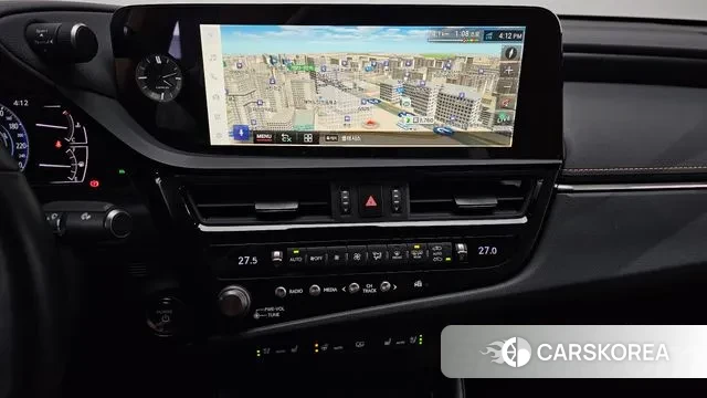 Lexus ES300h 7th generation 2023 Белый из Кореи, фото 5