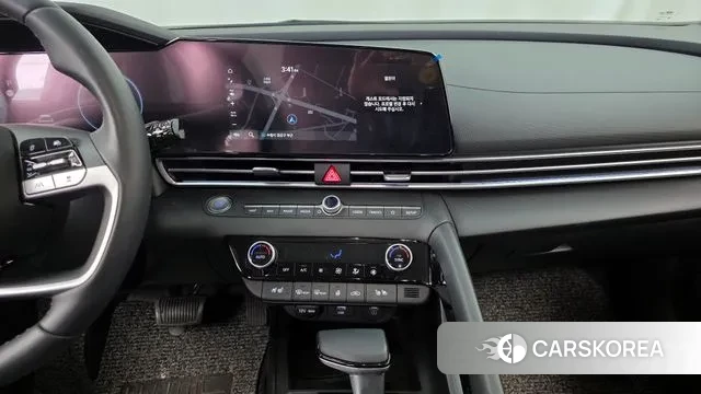 Hyundai The New Avante (CN7) 2023 Белый из Кореи, фото 5