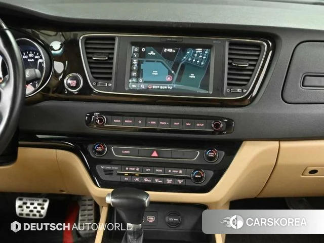 Kia The New Carnival 2019 Белый из Кореи, фото 5
