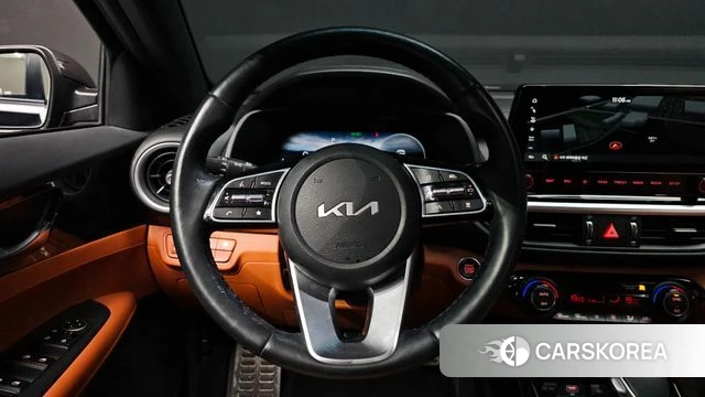 Kia The New K3 2nd generation 2023 Серый из Кореи, фото 5