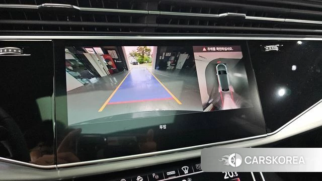 Audi Q8 (4M) 2026 Черный из Кореи, фото 5