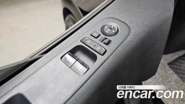 Hyundai Staria 2023 Черный из Кореи, фото 5