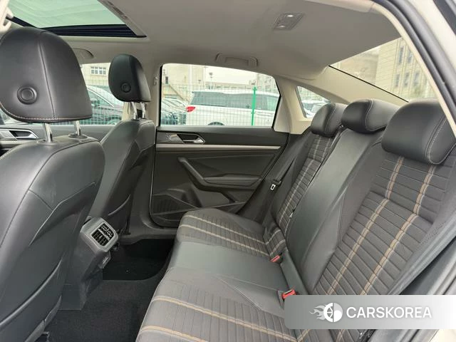 Volkswagen Lavida 2021 Белый из Китая, фото 5