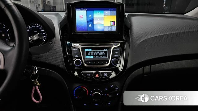 Hyundai Accent (New type) 2018 Белый из Кореи, фото 5