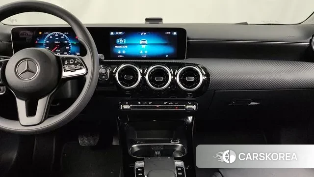 Mercedes-Benz A-Class W177 2020 Белый из Кореи, фото 5