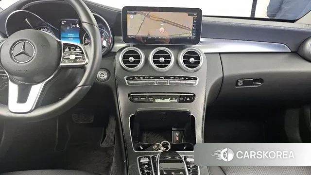 Mercedes-Benz C-Class W205 2019 Белый из Кореи, фото 5