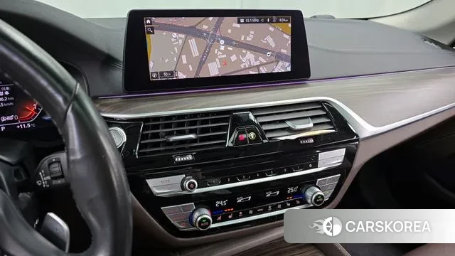 BMW 5 Series (G30) 2020 Черный из Кореи, фото 5