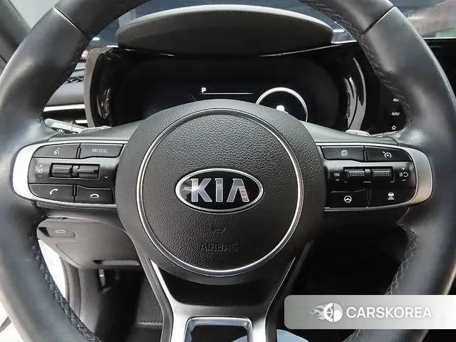 Kia K5 3rd generation 2021 Белый из Кореи, фото 5